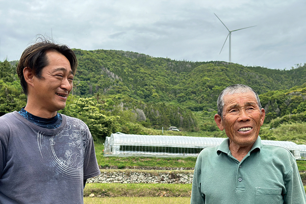 赤木さんに土地を貸している出口さん。